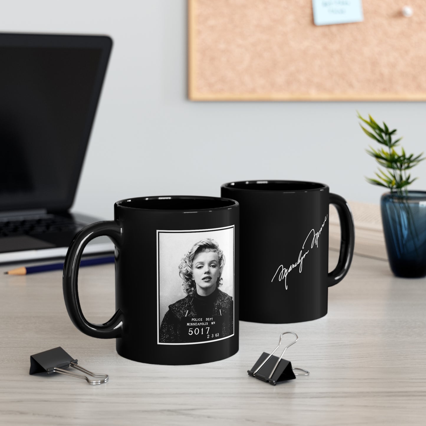 Marilyn Monroe FAKE Mugshot Mug -  11oz Black - Marilyn Monroe Autograph Mug