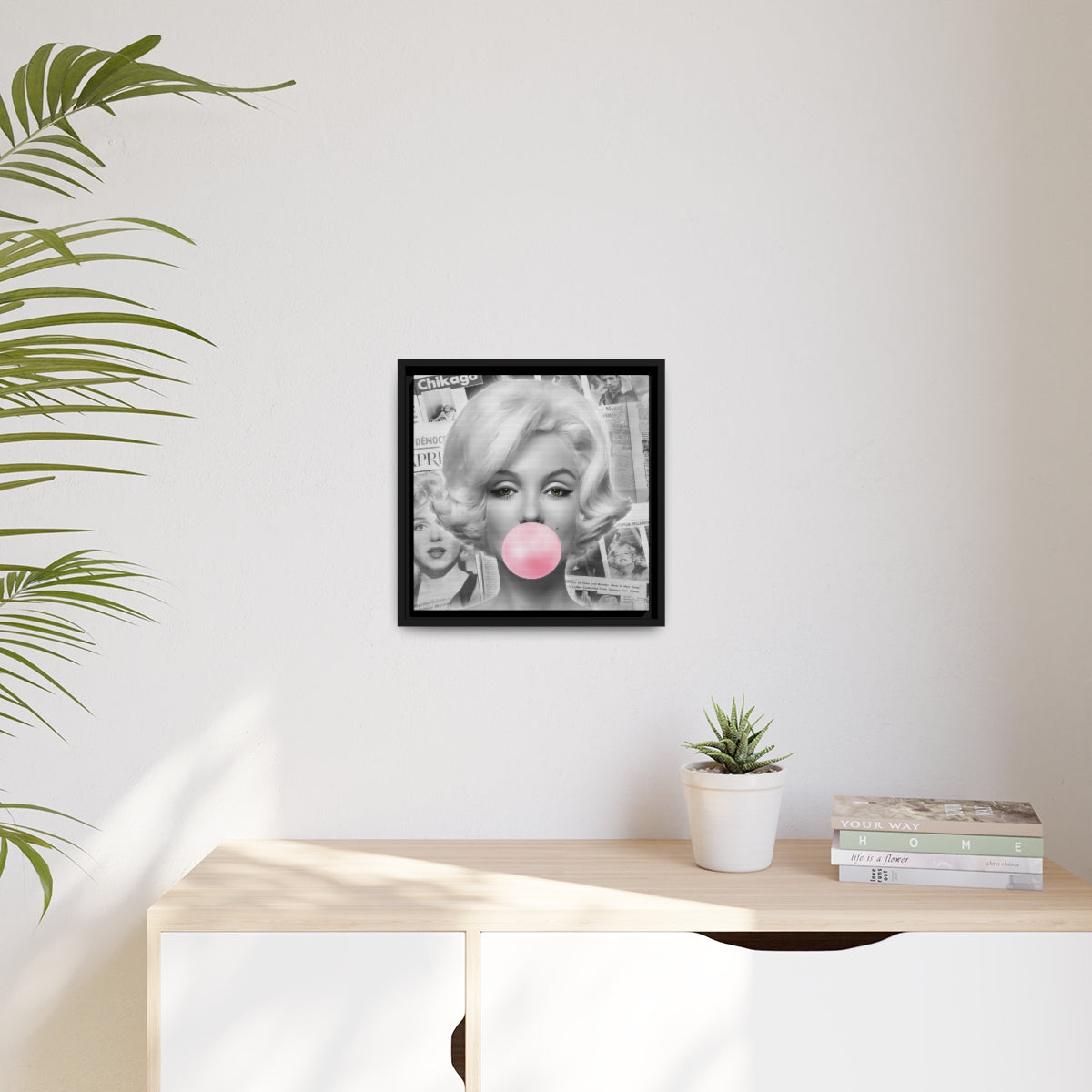 Marilyn Monroe Wall Canvas, Matte Canvas, Black Frame - International News Marilyn Bubblegum