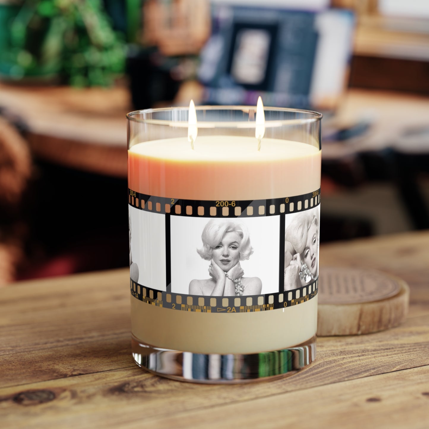 Marilyn Monroe Scented Candle - Full Glass, 11oz - Marilyn on Film