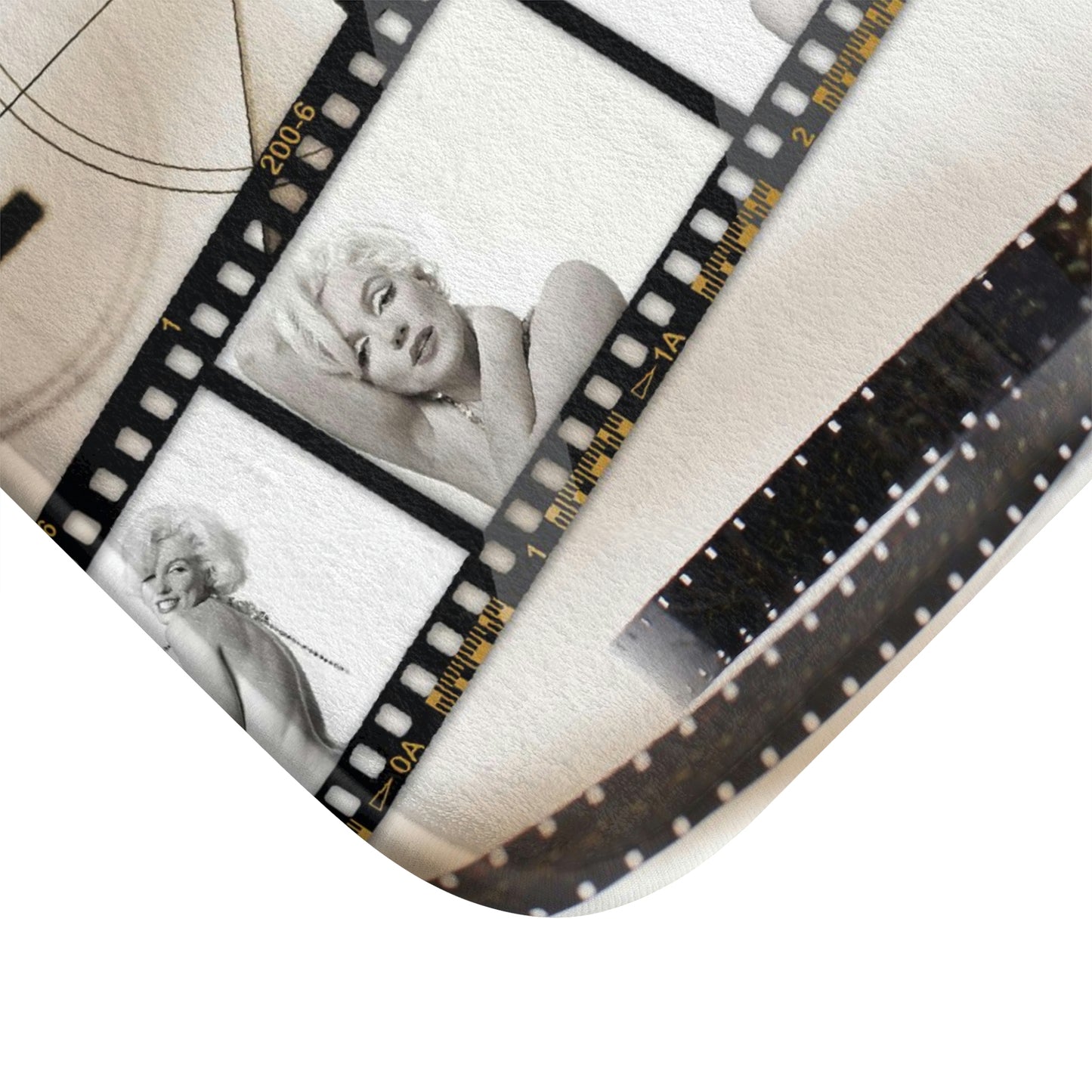 Marilyn Monroe Bath Mat - Marilyn Monroe Hollywood Film Star Bath Mat