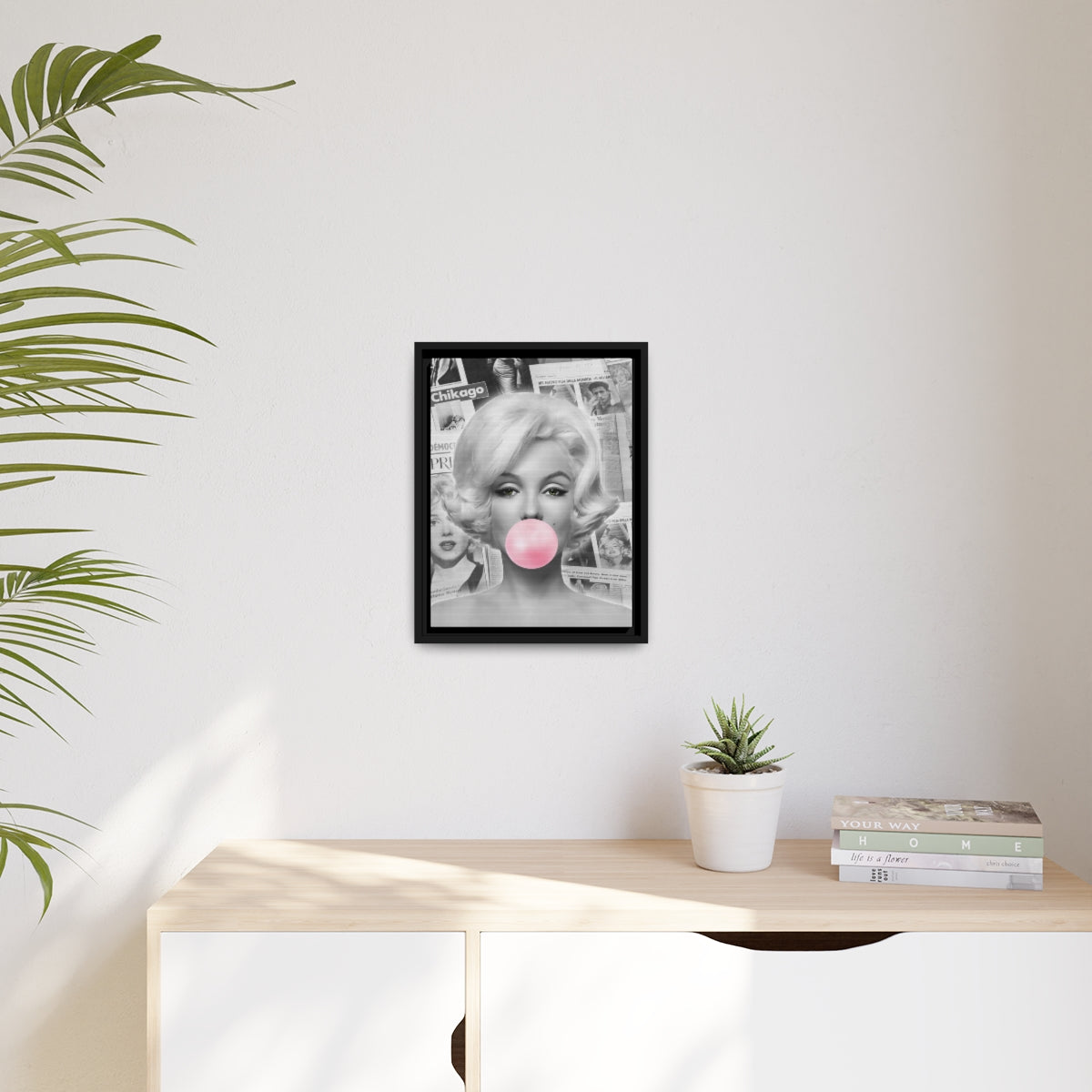 Marilyn Monroe Wall Canvas, Matte Canvas, Black Frame - International News Marilyn Bubblegum