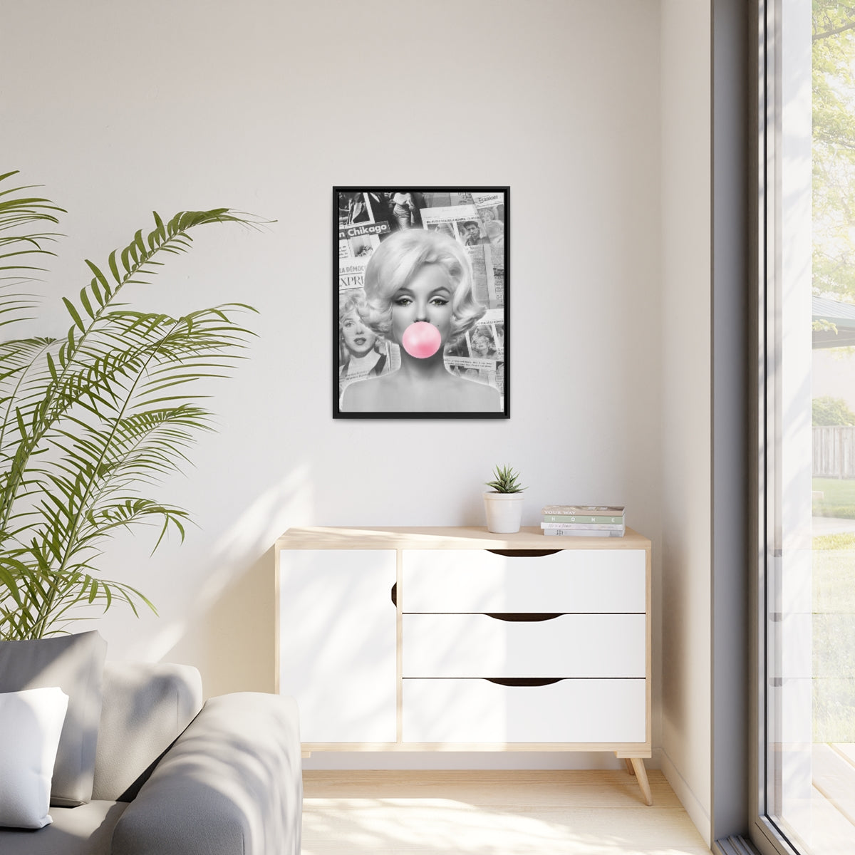 Marilyn Monroe Wall Canvas, Matte Canvas, Black Frame - International News Marilyn Bubblegum